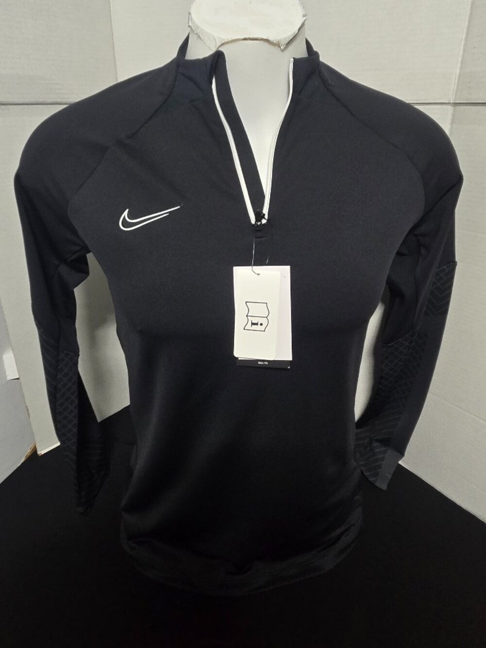 Nike Dri-FIT Women's Slim Fit 1/4 Zip Long Sleeve Training Top NWT Black Medium